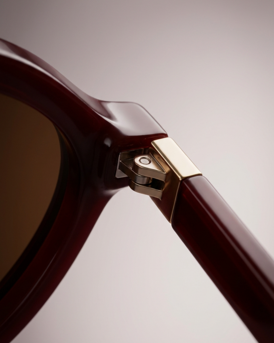 THE FRAME 007.3