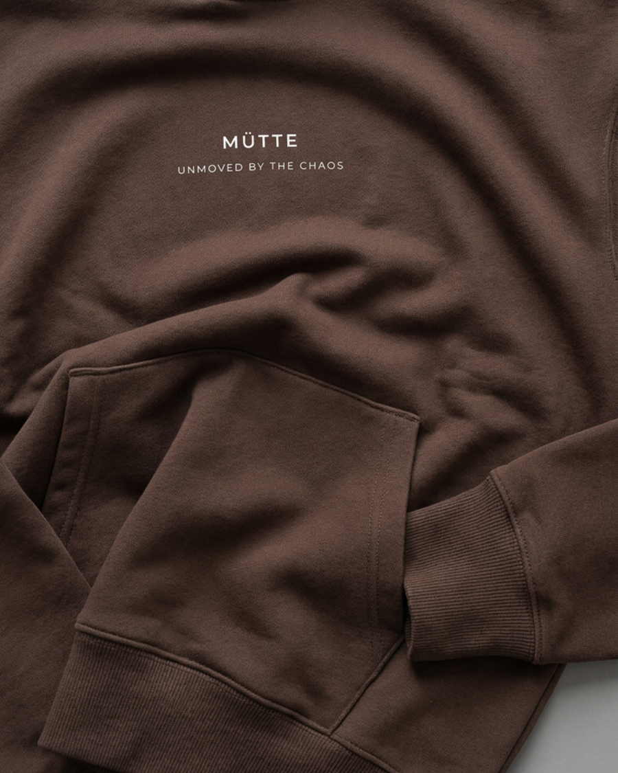 The Archive  H05 - Heavy Hoodie - Unmoved by the chaos - Brown
