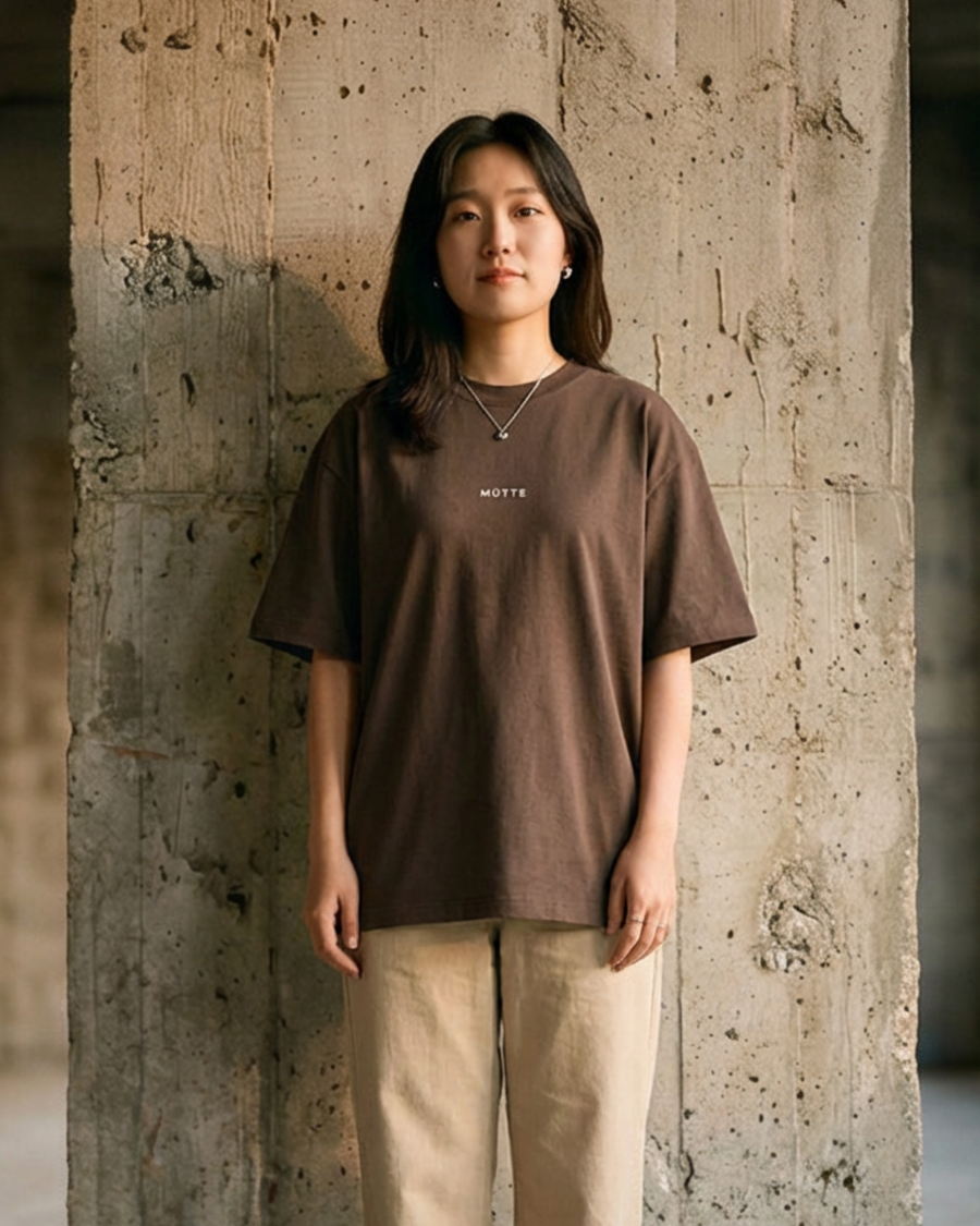 The Archive  T01 - Oversized T-Shirt  coffee - Stillness is a Statement