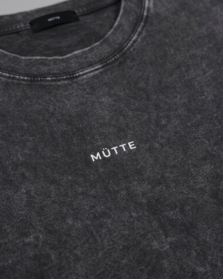 The Archive  T02 - Snow washed Oversized boxy T-Shirt  Black- Beyond the noise